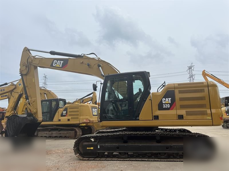 CATERPILLAR 320 - Rupsgraafmachine: afbeelding 1 CATERPILLAR 320 - Rupsgraafmachine: afbeelding 1