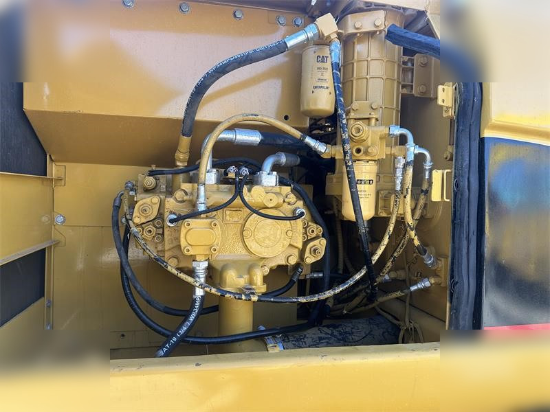 CATERPILLAR 320BL - Rupsgraafmachine: afbeelding 5 CATERPILLAR 320BL - Rupsgraafmachine: afbeelding 5