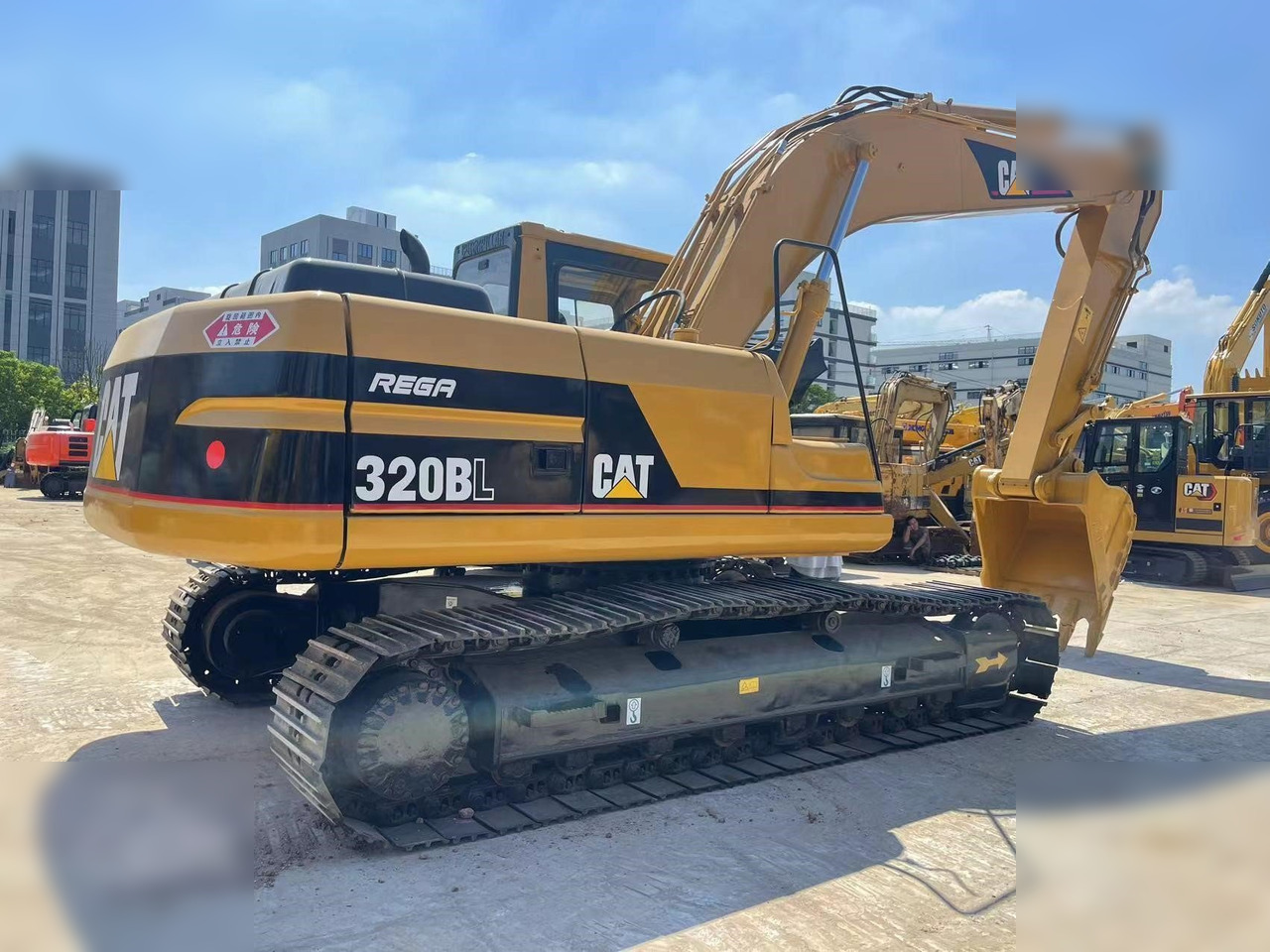 CATERPILLAR 320BL - Rupsgraafmachine: afbeelding 5 CATERPILLAR 320BL - Rupsgraafmachine: afbeelding 5