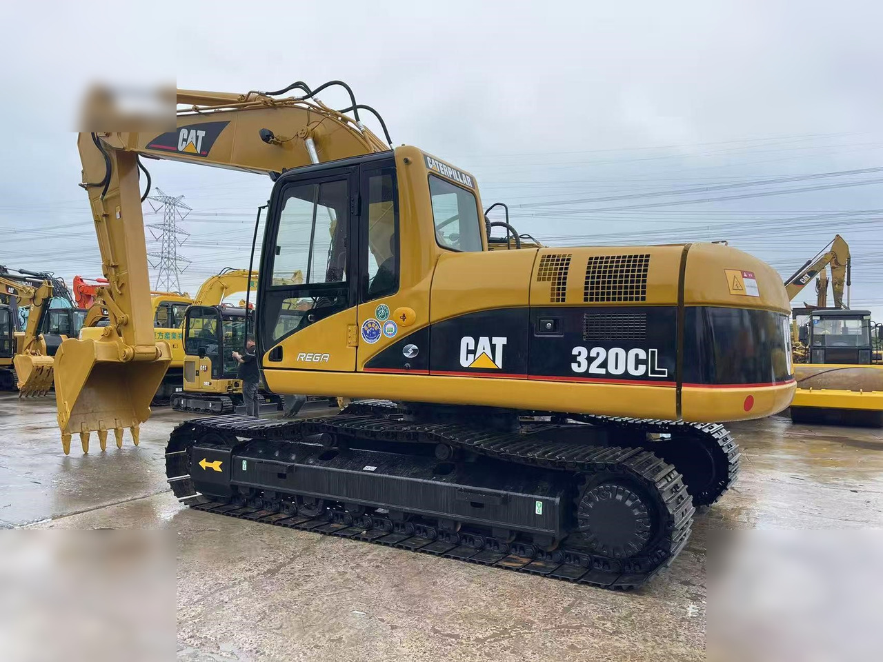 CATERPILLAR 320CL - Rupsgraafmachine: afbeelding 2 CATERPILLAR 320CL - Rupsgraafmachine: afbeelding 2