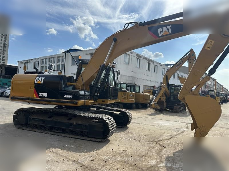 CATERPILLAR 320D - Rupsgraafmachine: afbeelding 4 CATERPILLAR 320D - Rupsgraafmachine: afbeelding 4