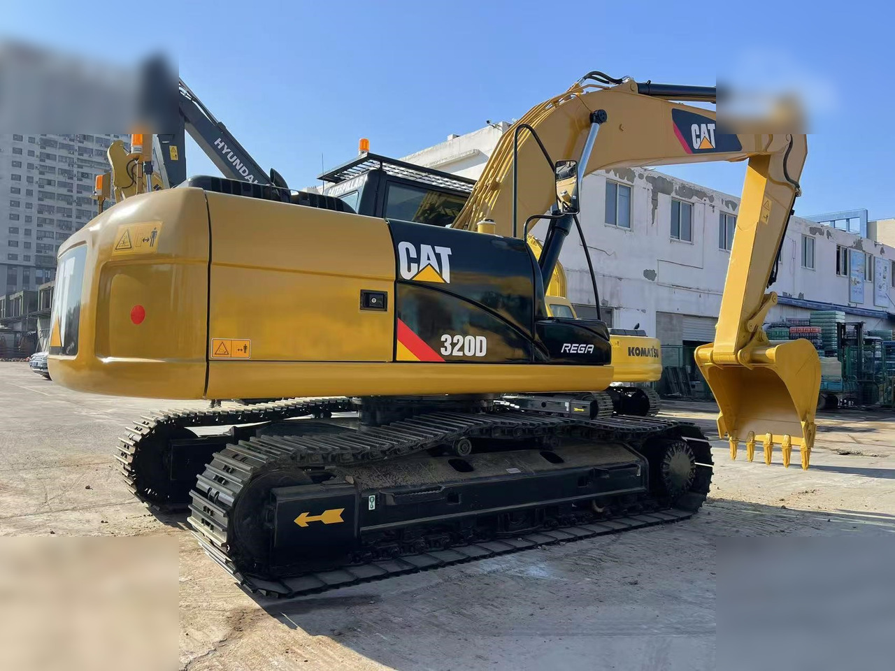 CATERPILLAR 320D - Rupsgraafmachine: afbeelding 3 CATERPILLAR 320D - Rupsgraafmachine: afbeelding 3
