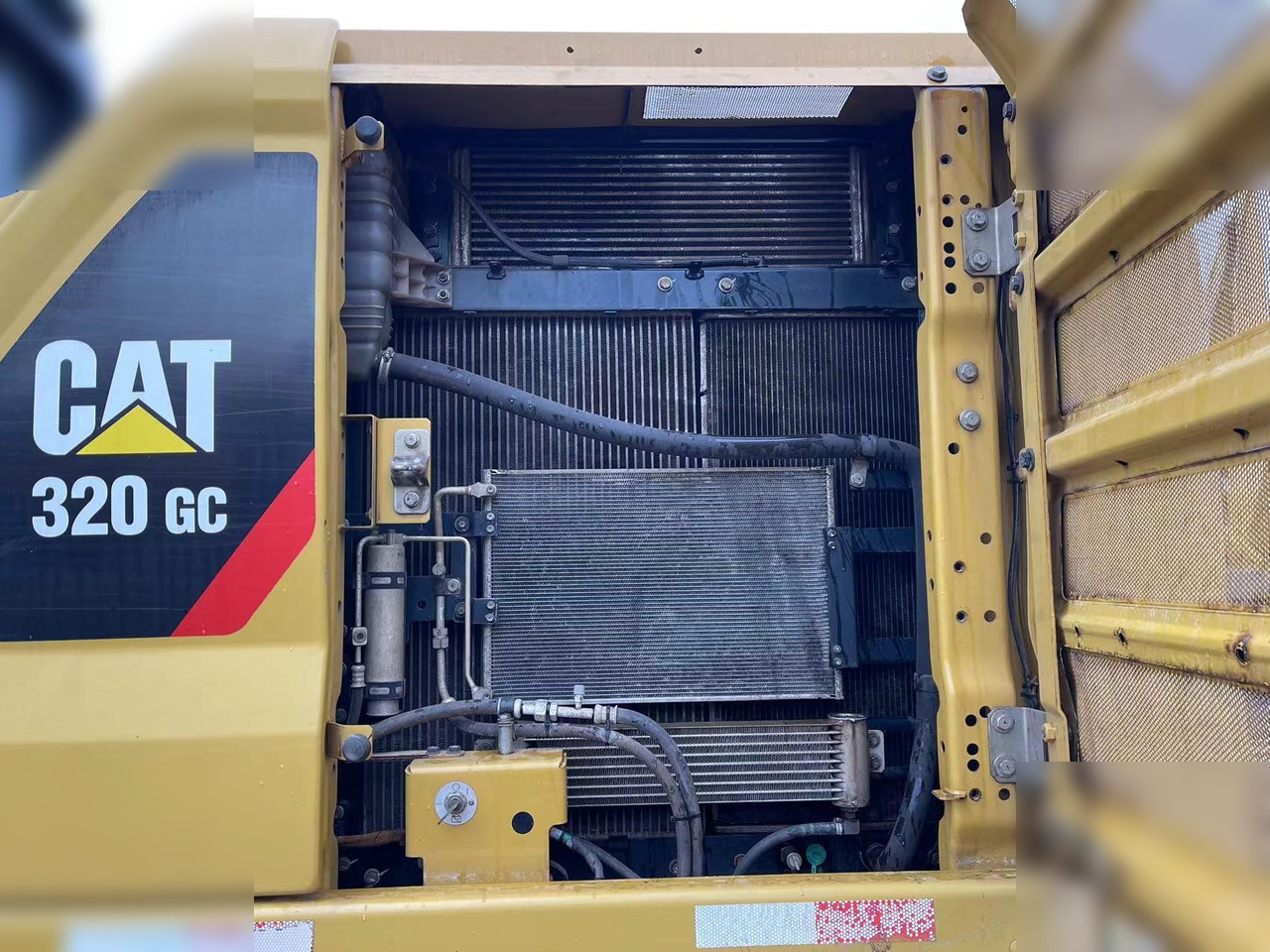 CATERPILLAR 320GC - Rupsgraafmachine: afbeelding 5 CATERPILLAR 320GC - Rupsgraafmachine: afbeelding 5