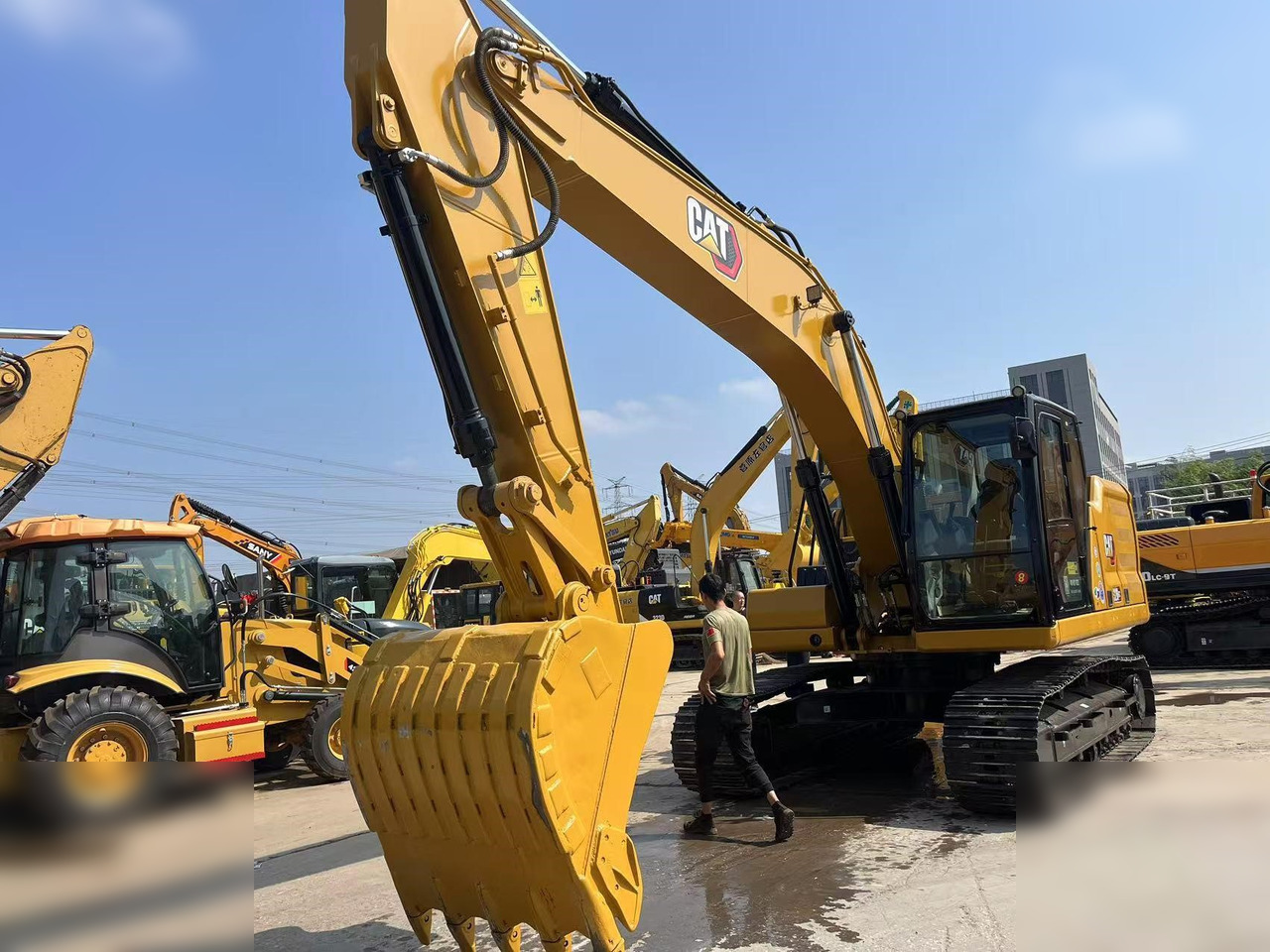 CATERPILLAR 320GC - Rupsgraafmachine: afbeelding 2 CATERPILLAR 320GC - Rupsgraafmachine: afbeelding 2