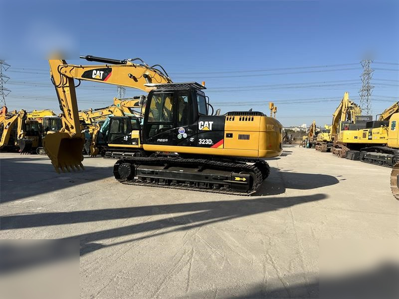 CATERPILLAR 323D - Rupsgraafmachine: afbeelding 1 CATERPILLAR 323D - Rupsgraafmachine: afbeelding 1