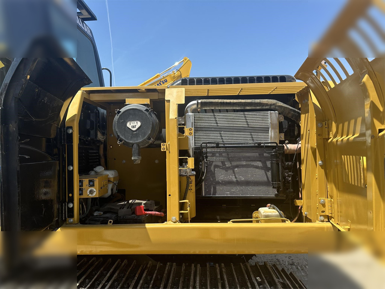 CATERPILLAR 323DL - Rupsgraafmachine: afbeelding 4 CATERPILLAR 323DL - Rupsgraafmachine: afbeelding 4