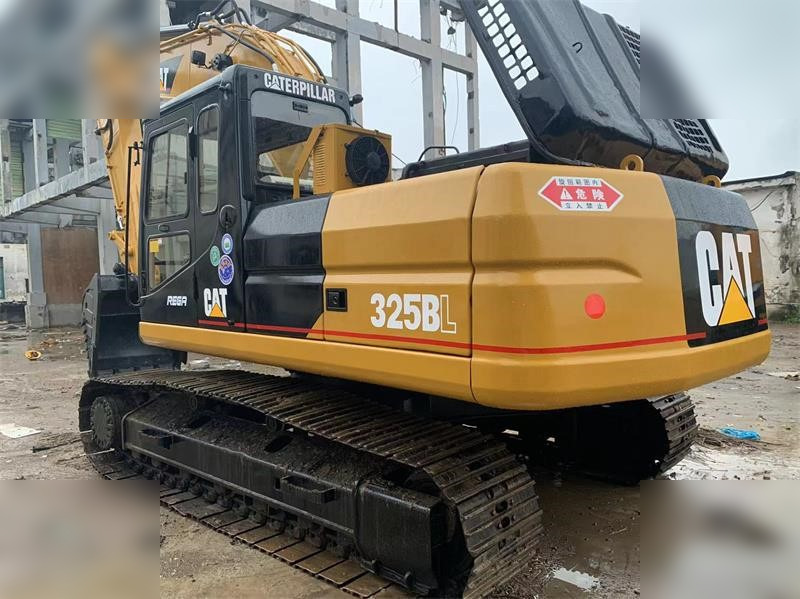 CATERPILLAR 325BL - Rupsgraafmachine: afbeelding 3 CATERPILLAR 325BL - Rupsgraafmachine: afbeelding 3