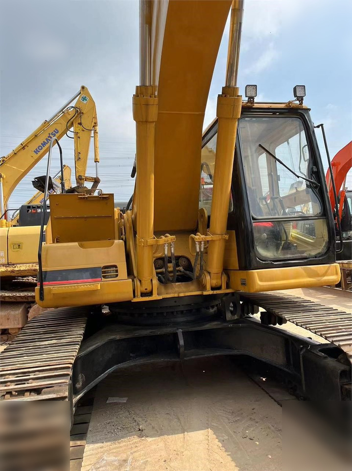 CATERPILLAR 325BL - Rupsgraafmachine: afbeelding 2 CATERPILLAR 325BL - Rupsgraafmachine: afbeelding 2