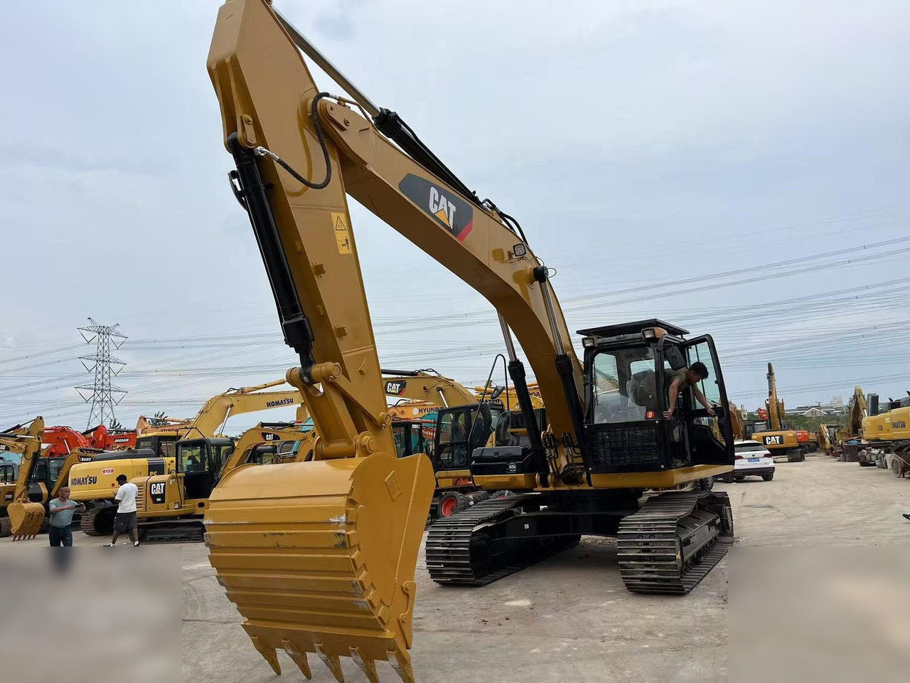 CATERPILLAR 325D - Rupsgraafmachine: afbeelding 3 CATERPILLAR 325D - Rupsgraafmachine: afbeelding 3