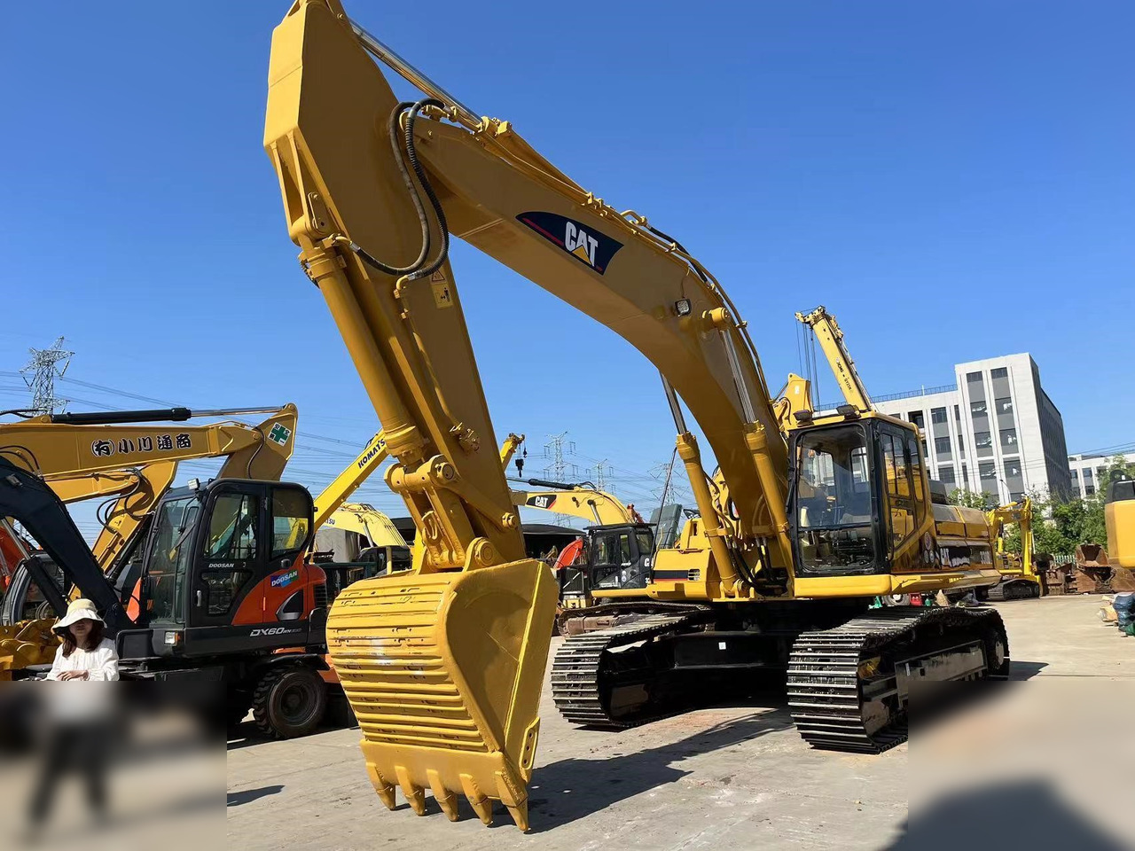 CATERPILLAR 330BL - Rupsgraafmachine: afbeelding 4 CATERPILLAR 330BL - Rupsgraafmachine: afbeelding 4