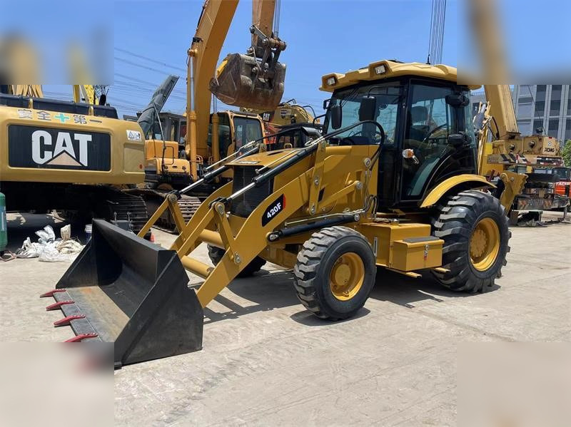 CATERPILLAR 420F - Graaflaadmachine: afbeelding 1 CATERPILLAR 420F - Graaflaadmachine: afbeelding 1