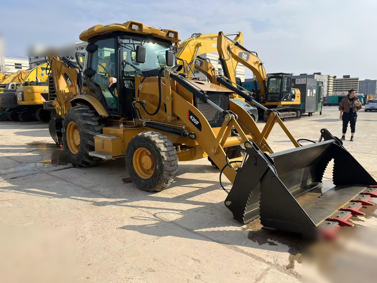 CATERPILLAR 420F - Graaflaadmachine: afbeelding 4 CATERPILLAR 420F - Graaflaadmachine: afbeelding 4