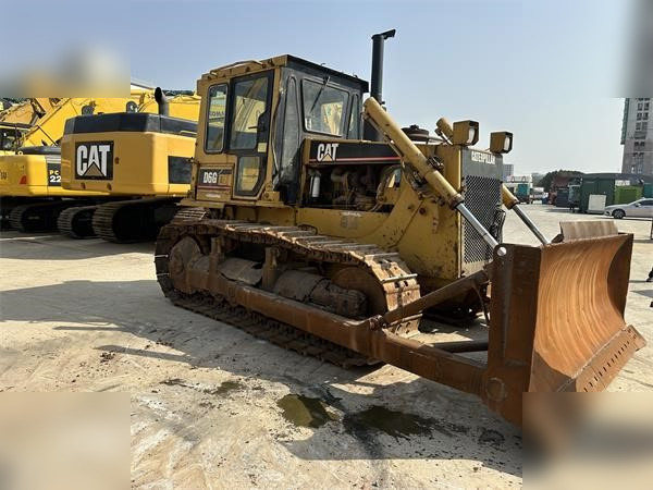 CATERPILLAR D6G - Bulldozer: afbeelding 2 CATERPILLAR D6G - Bulldozer: afbeelding 2