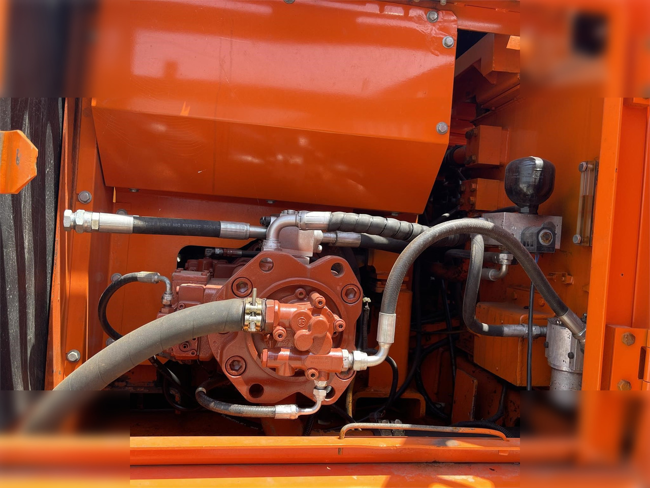 DOOSAN DH220 LC-7 - Rupsgraafmachine: afbeelding 3 DOOSAN DH220 LC-7 - Rupsgraafmachine: afbeelding 3