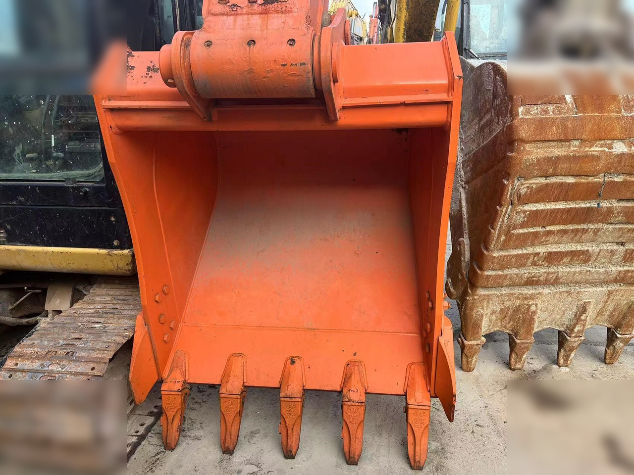 DOOSAN DH220 LC-7 - Rupsgraafmachine: afbeelding 4 DOOSAN DH220 LC-7 - Rupsgraafmachine: afbeelding 4