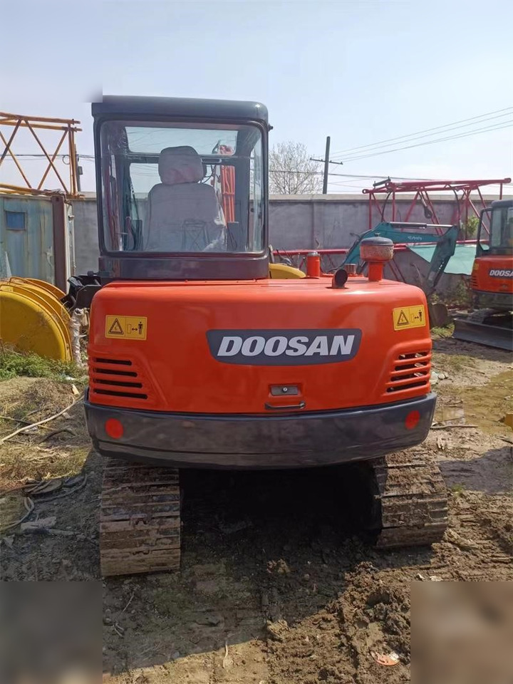 DOOSAN DH55 - Minigraafmachine: afbeelding 4 DOOSAN DH55 - Minigraafmachine: afbeelding 4