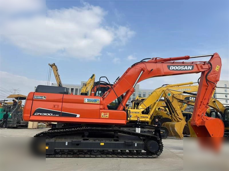 DOOSAN DX300 LC-9C - Rupsgraafmachine: afbeelding 3 DOOSAN DX300 LC-9C - Rupsgraafmachine: afbeelding 3