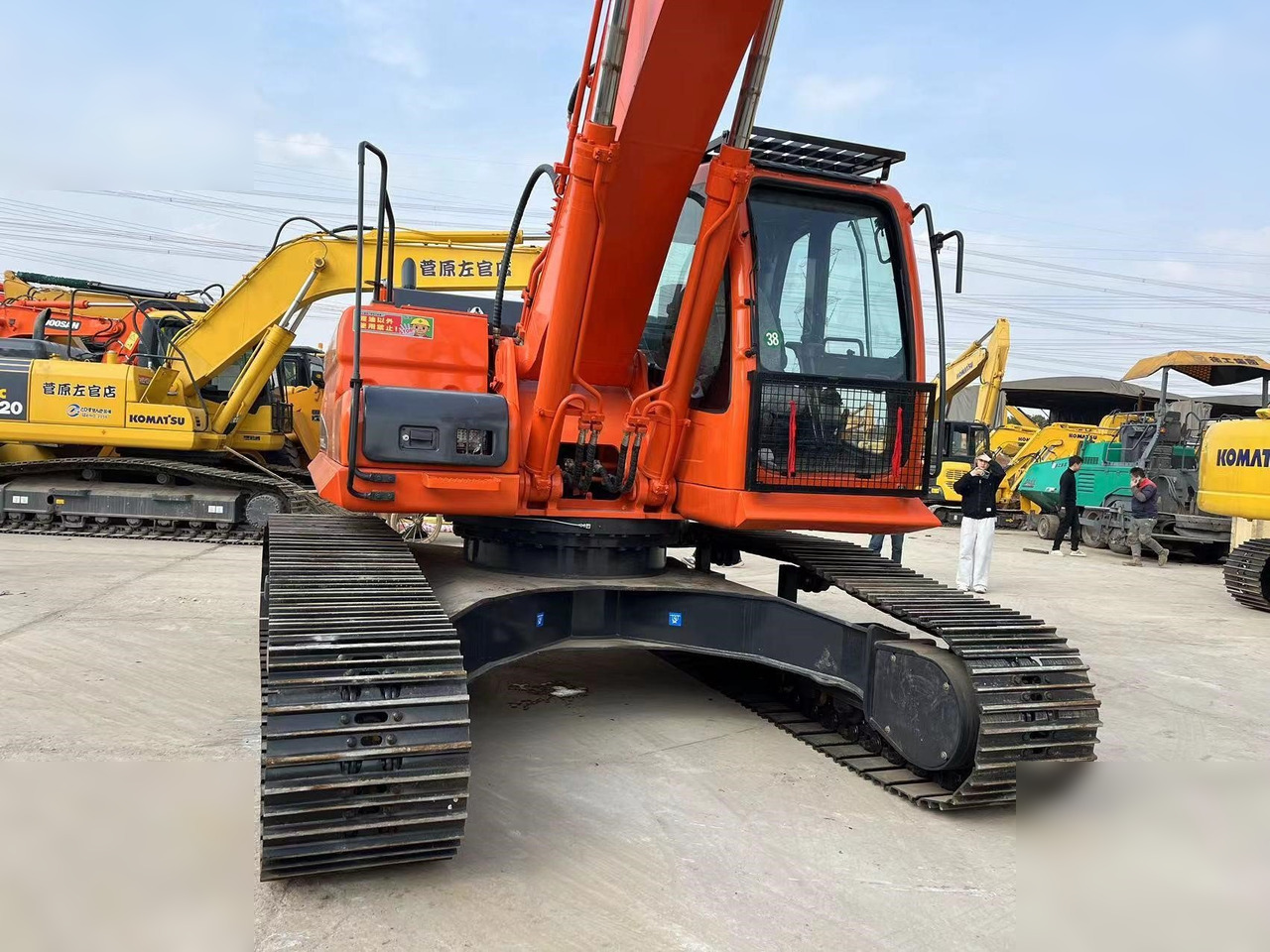 DOOSAN DX300 LC-9C - Rupsgraafmachine: afbeelding 3 DOOSAN DX300 LC-9C - Rupsgraafmachine: afbeelding 3