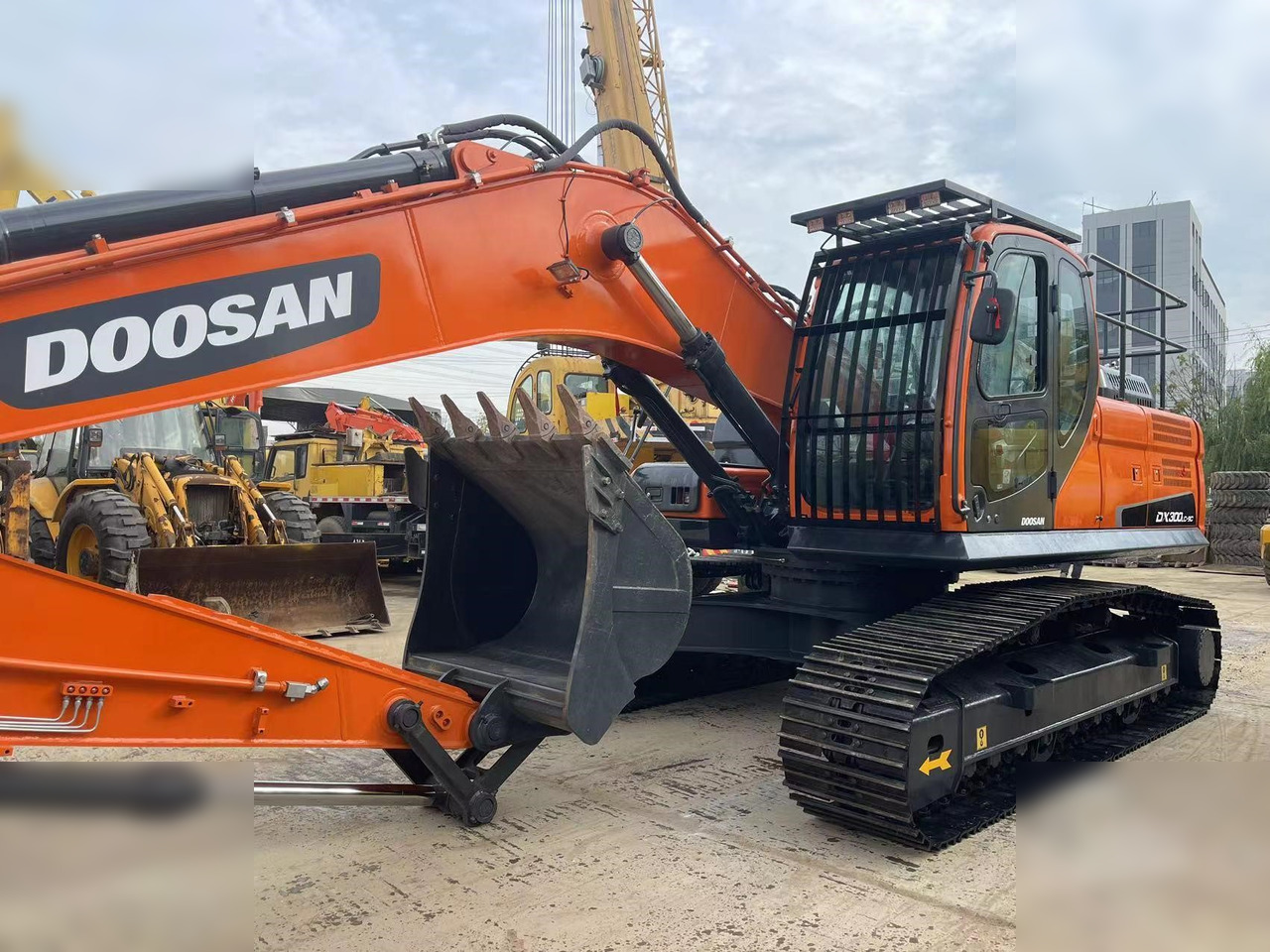 DOOSAN DX300 LCA - Rupsgraafmachine: afbeelding 2 DOOSAN DX300 LCA - Rupsgraafmachine: afbeelding 2