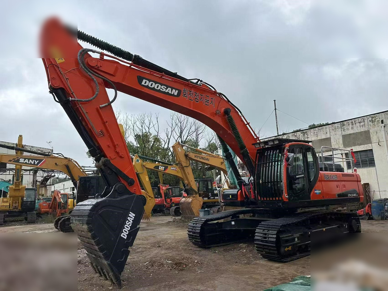 DOOSAN DX340 LCA - Rupsgraafmachine: afbeelding 3 DOOSAN DX340 LCA - Rupsgraafmachine: afbeelding 3