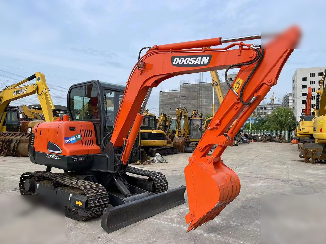 DOOSAN DX60-9C - Rupsgraafmachine: afbeelding 2 DOOSAN DX60-9C - Rupsgraafmachine: afbeelding 2