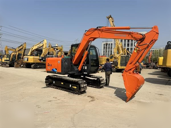 HITACHI ZX70 - Rupsgraafmachine: afbeelding 2 HITACHI ZX70 - Rupsgraafmachine: afbeelding 2