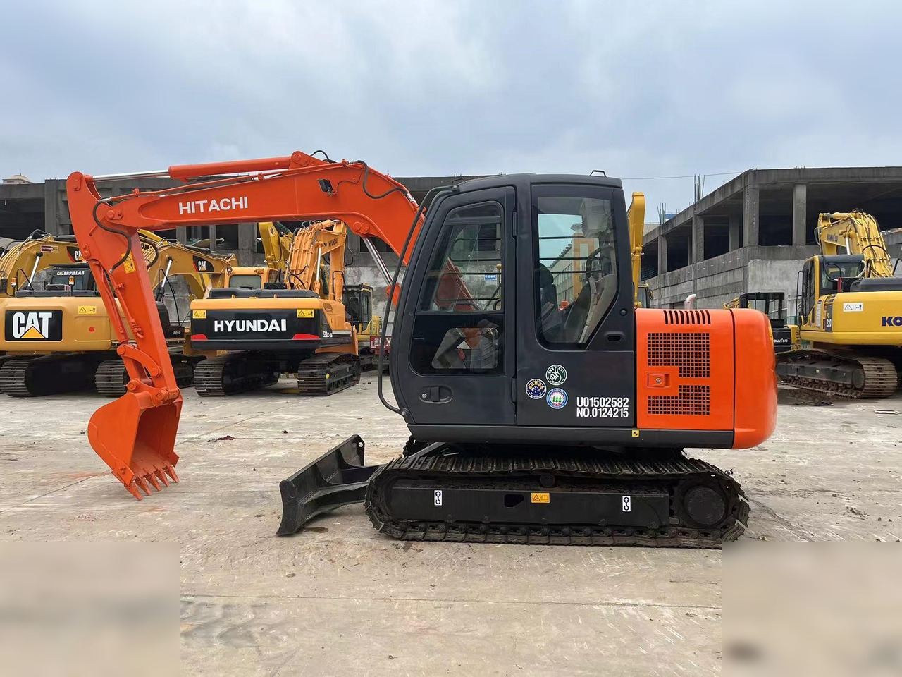 HITACHI ZX70 - Rupsgraafmachine: afbeelding 3 HITACHI ZX70 - Rupsgraafmachine: afbeelding 3