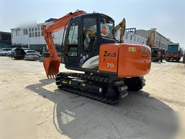 HITACHI ZX70 - Rupsgraafmachine: afbeelding 4 HITACHI ZX70 - Rupsgraafmachine: afbeelding 4