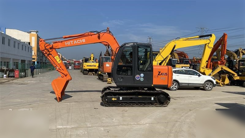 HITACHI ZX70 - Rupsgraafmachine: afbeelding 1 HITACHI ZX70 - Rupsgraafmachine: afbeelding 1