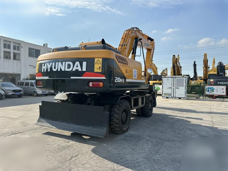 HYUNDAI ROBEX 210W-9 - Mobiele graafmachine: afbeelding 2 HYUNDAI ROBEX 210W-9 - Mobiele graafmachine: afbeelding 2