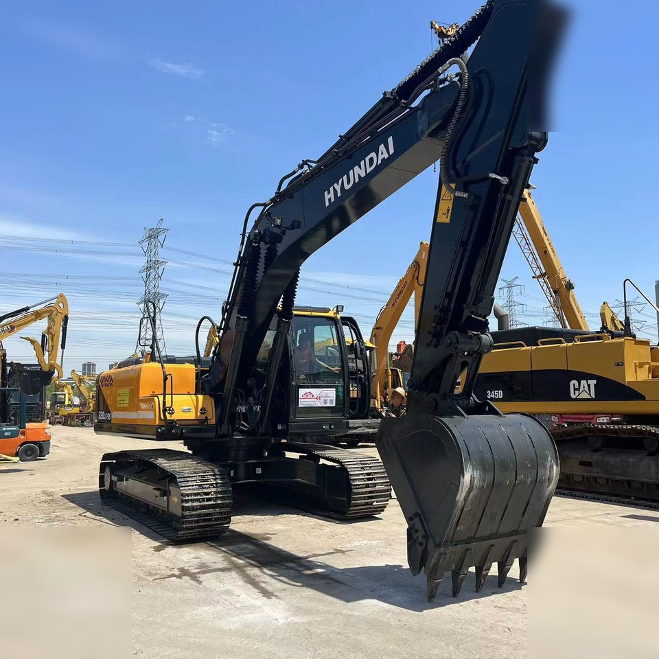 HYUNDAI ROBEX 220 LC-9S - Rupsgraafmachine: afbeelding 2 HYUNDAI ROBEX 220 LC-9S - Rupsgraafmachine: afbeelding 2