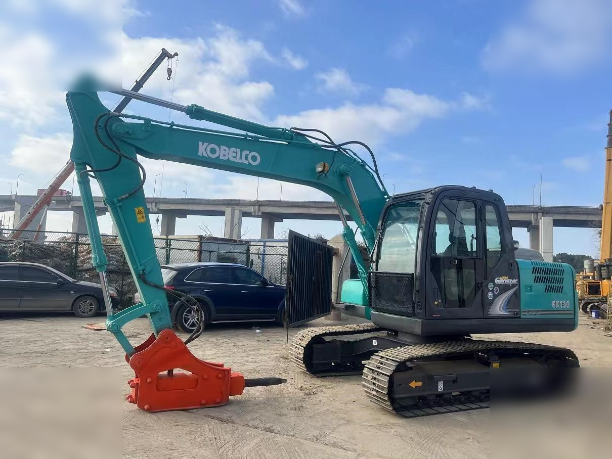 KOBELCO SK130-8 - Rupsgraafmachine: afbeelding 3 KOBELCO SK130-8 - Rupsgraafmachine: afbeelding 3