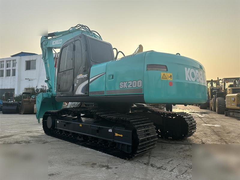 KOBELCO SK200-6E - Rupsgraafmachine: afbeelding 3 KOBELCO SK200-6E - Rupsgraafmachine: afbeelding 3