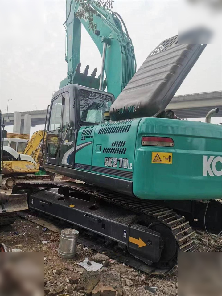 KOBELCO SK210 LC-8 - Rupsgraafmachine: afbeelding 4 KOBELCO SK210 LC-8 - Rupsgraafmachine: afbeelding 4