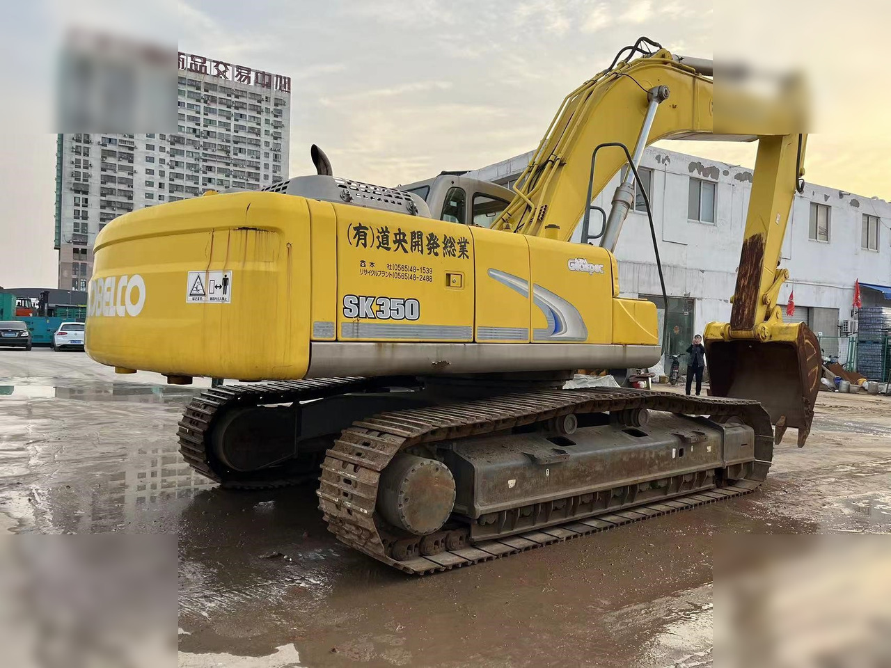 KOBELCO SK350 LC-8 - Rupsgraafmachine: afbeelding 2 KOBELCO SK350 LC-8 - Rupsgraafmachine: afbeelding 2