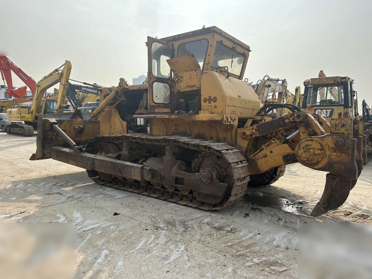 KOMATSU D85-18 - Bulldozer: afbeelding 1 KOMATSU D85-18 - Bulldozer: afbeelding 1