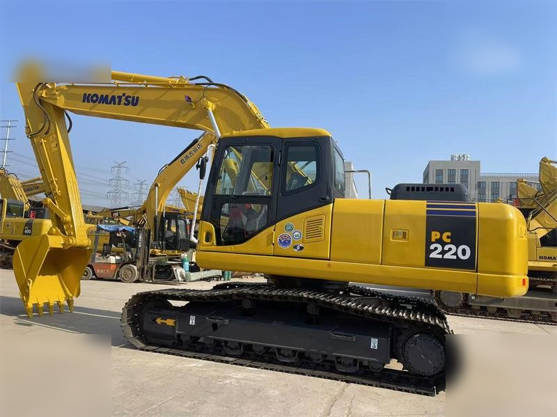 KOMATSU PC220-7 - Rupsgraafmachine: afbeelding 1 KOMATSU PC220-7 - Rupsgraafmachine: afbeelding 1