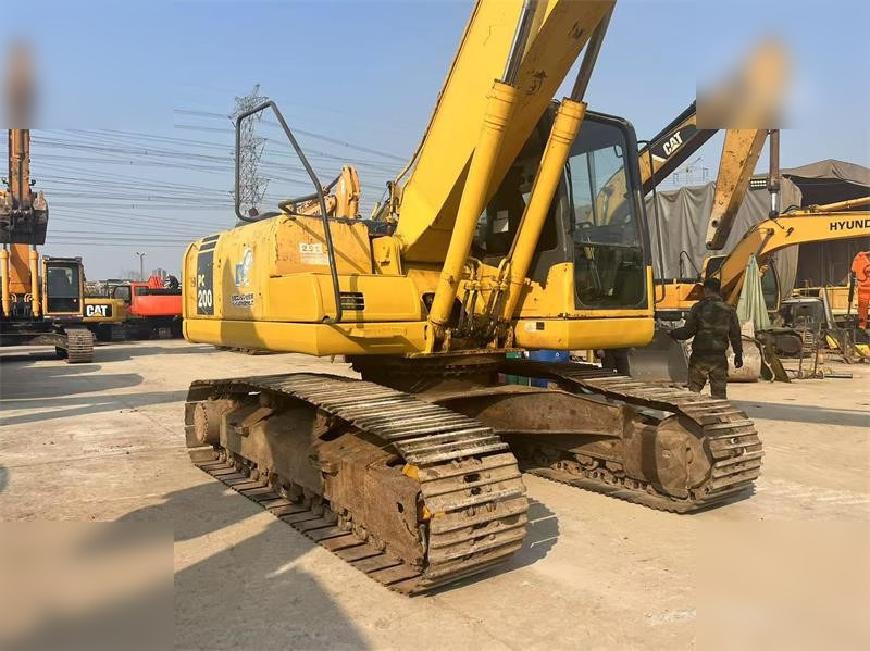 KOMATSU PC220-7 - Rupsgraafmachine: afbeelding 5 KOMATSU PC220-7 - Rupsgraafmachine: afbeelding 5