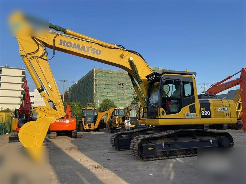 KOMATSU PC220-8 - Rupsgraafmachine: afbeelding 2 KOMATSU PC220-8 - Rupsgraafmachine: afbeelding 2