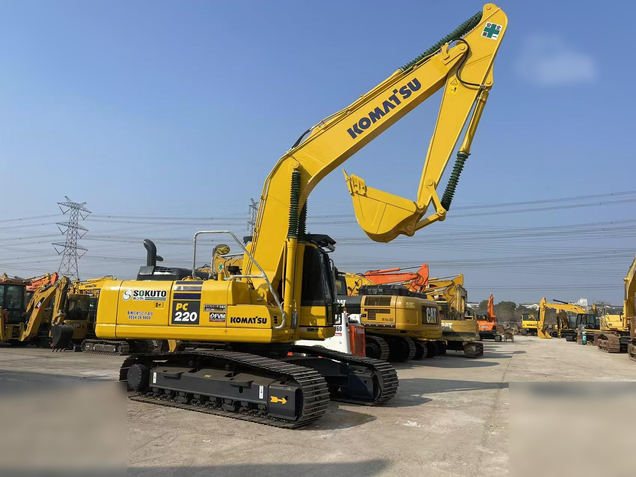 KOMATSU PC220-8 - Rupsgraafmachine: afbeelding 2 KOMATSU PC220-8 - Rupsgraafmachine: afbeelding 2