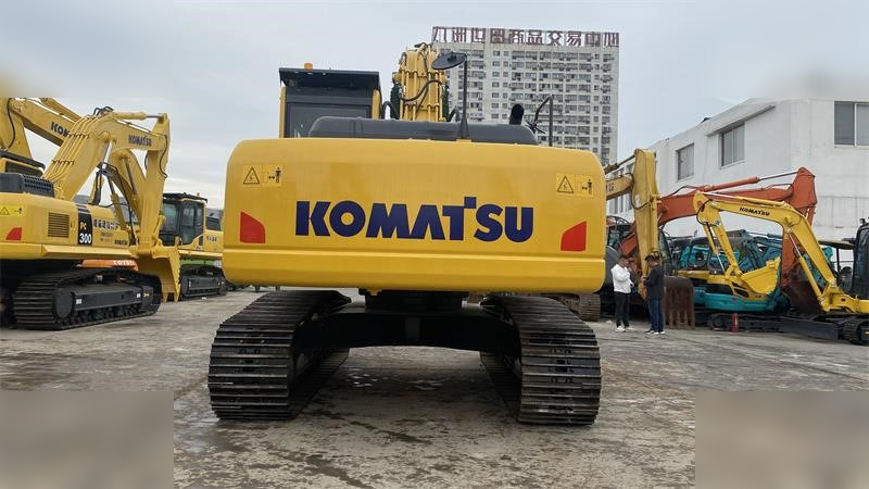 KOMATSU PC220-8 - Rupsgraafmachine: afbeelding 3 KOMATSU PC220-8 - Rupsgraafmachine: afbeelding 3