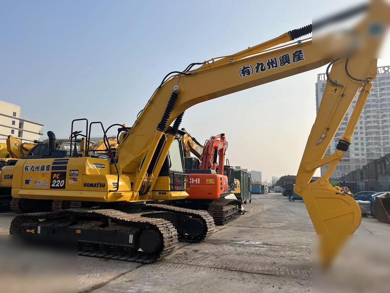 KOMATSU PC220-8M0 - Rupsgraafmachine: afbeelding 5 KOMATSU PC220-8M0 - Rupsgraafmachine: afbeelding 5