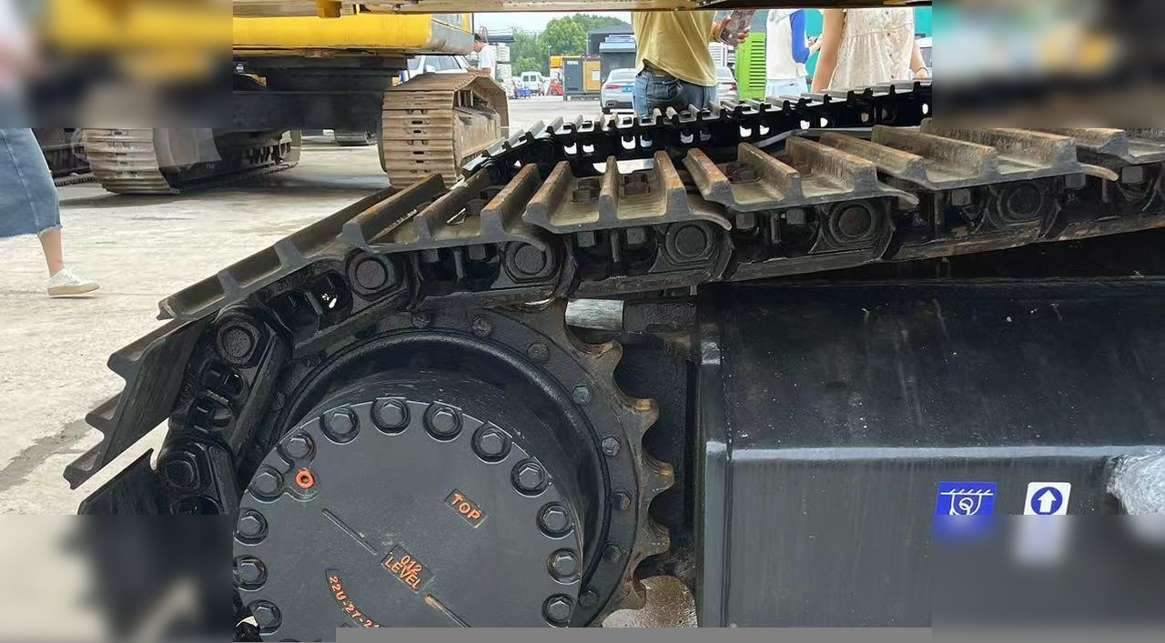 KOMATSU PC240 LC-8 - Rupsgraafmachine: afbeelding 4 KOMATSU PC240 LC-8 - Rupsgraafmachine: afbeelding 4
