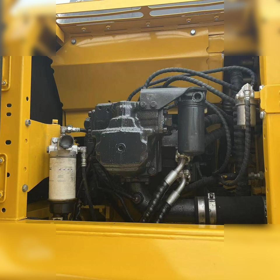 KOMATSU PC240 LC-8 - Rupsgraafmachine: afbeelding 5 KOMATSU PC240 LC-8 - Rupsgraafmachine: afbeelding 5