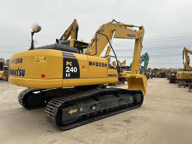 KOMATSU PC240 LC-8 - Rupsgraafmachine: afbeelding 3 KOMATSU PC240 LC-8 - Rupsgraafmachine: afbeelding 3