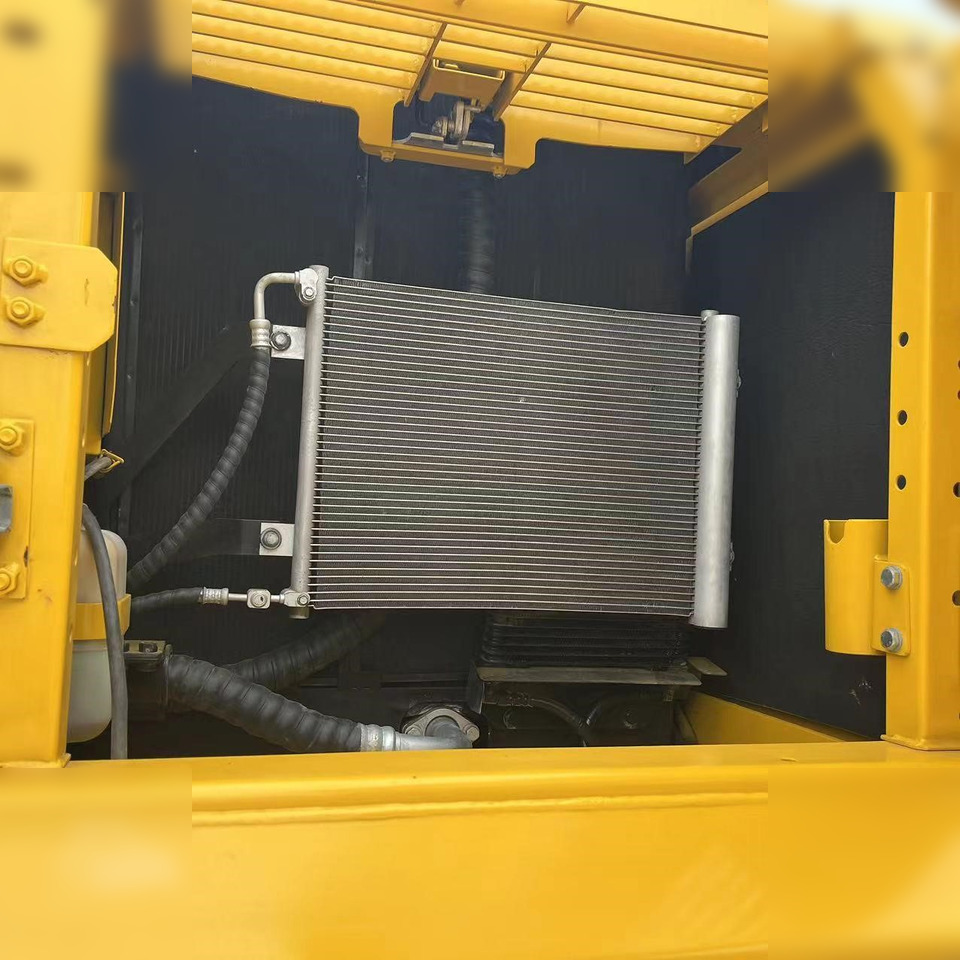 KOMATSU PC240 LC-8 - Rupsgraafmachine: afbeelding 3 KOMATSU PC240 LC-8 - Rupsgraafmachine: afbeelding 3