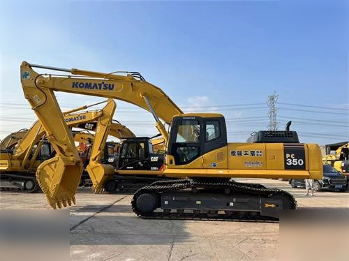 KOMATSU PC350-7 - Rupsgraafmachine: afbeelding 1 KOMATSU PC350-7 - Rupsgraafmachine: afbeelding 1