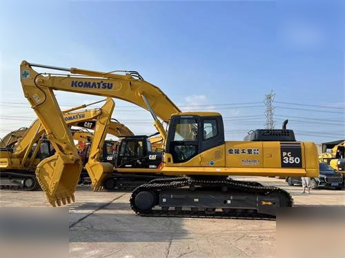 KOMATSU PC350-7 - Rupsgraafmachine: afbeelding 1 KOMATSU PC350-7 - Rupsgraafmachine: afbeelding 1
