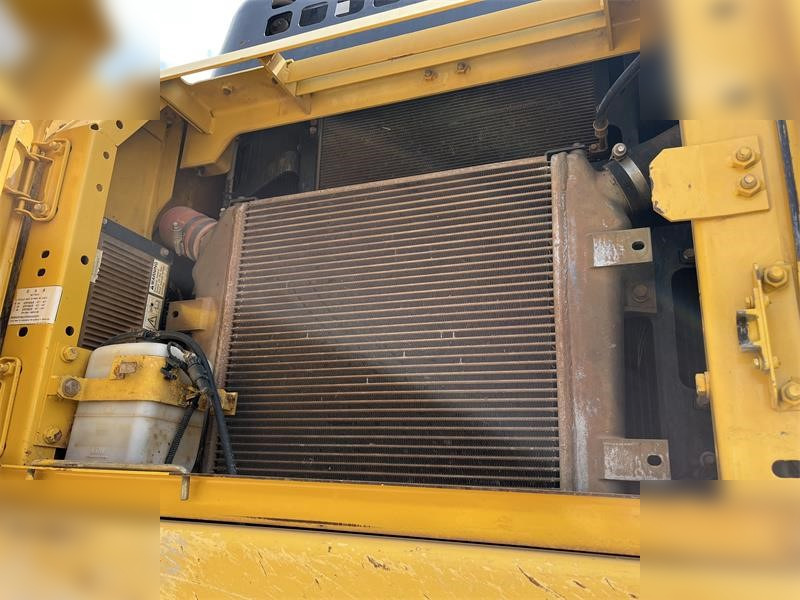 KOMATSU PC400-8 - Rupsgraafmachine: afbeelding 5 KOMATSU PC400-8 - Rupsgraafmachine: afbeelding 5