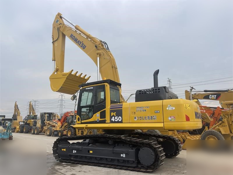 KOMATSU PC450-8 - Rupsgraafmachine: afbeelding 2 KOMATSU PC450-8 - Rupsgraafmachine: afbeelding 2